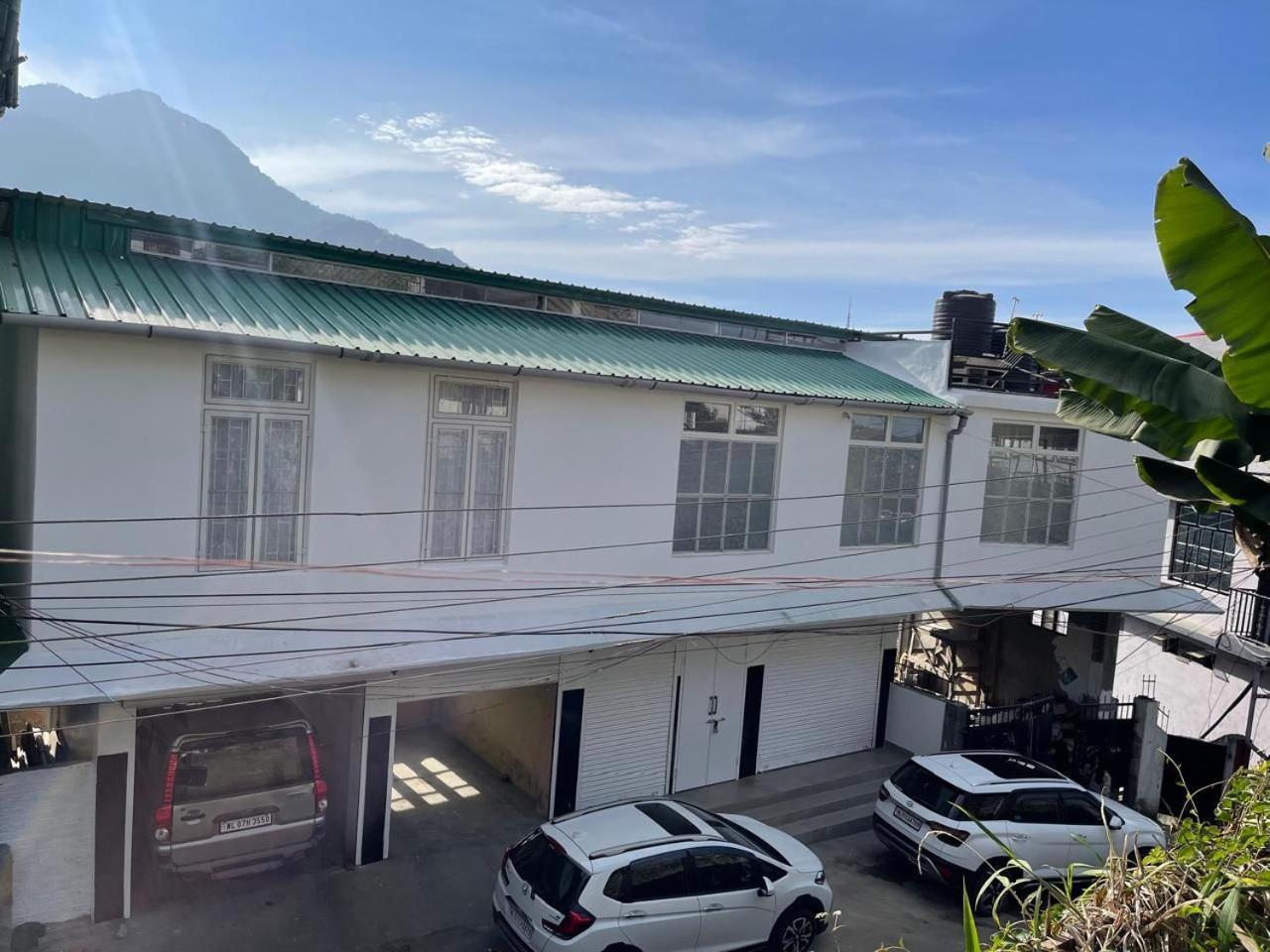 Edelweiss Hotel Kohima Eksteriør billede
